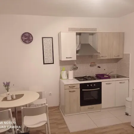 Dama ביוגראד נה מורו